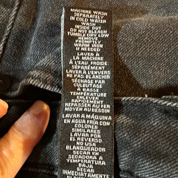 Women's Kendall & Kylie Super High Rise Cut-Off Denim Shorts Black Frayed Hem 13 - Picture 5 of 6